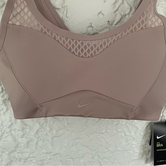 NWT Nike Keyhole Dri-Fit Sports Bra Small - Picture 3 of 10